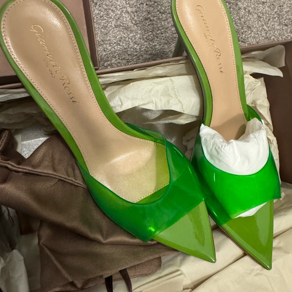 Gianvito Rossi Green Heels
